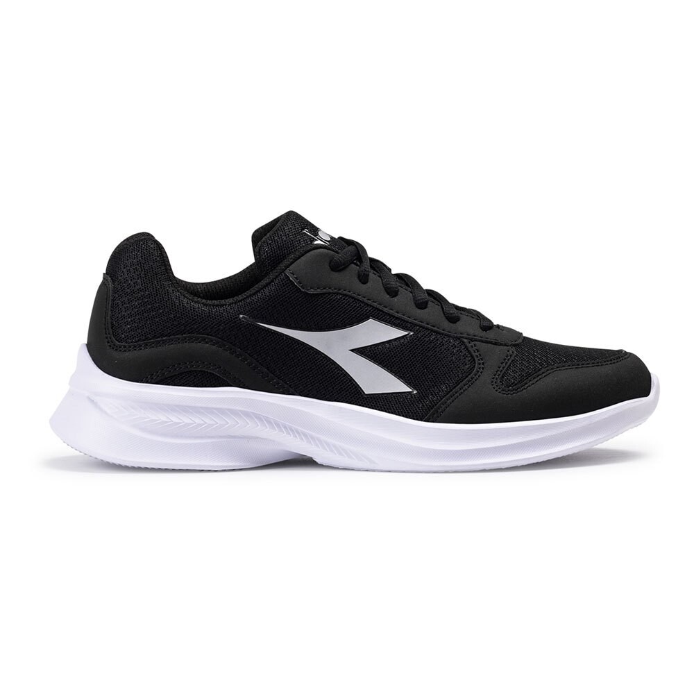 

Кроссовки для бега DIADORA Robin 4, черный