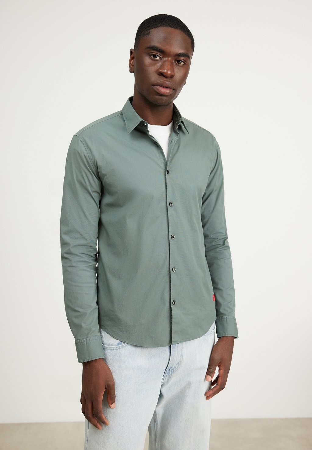 

Рубашка Ermo HUGO, цвет dark green