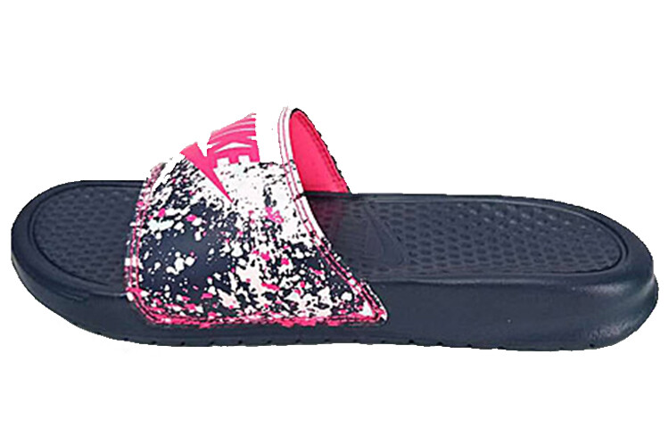 

Шлепанцы Nike Benassi унисекс