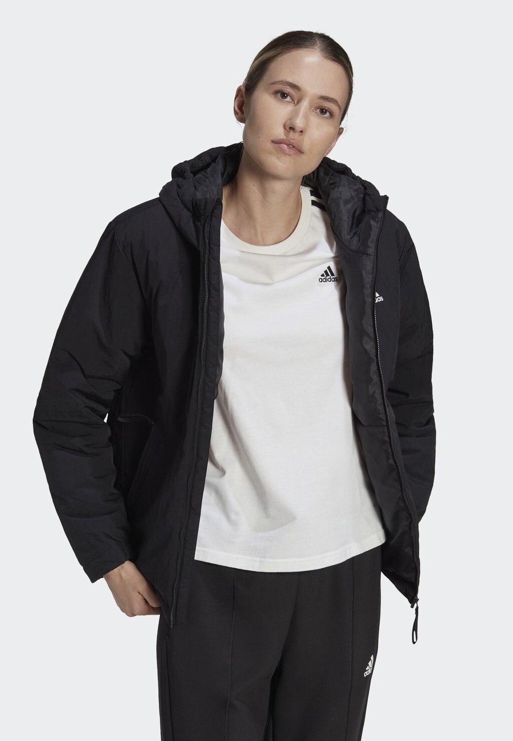 

Парка Adidas, черный