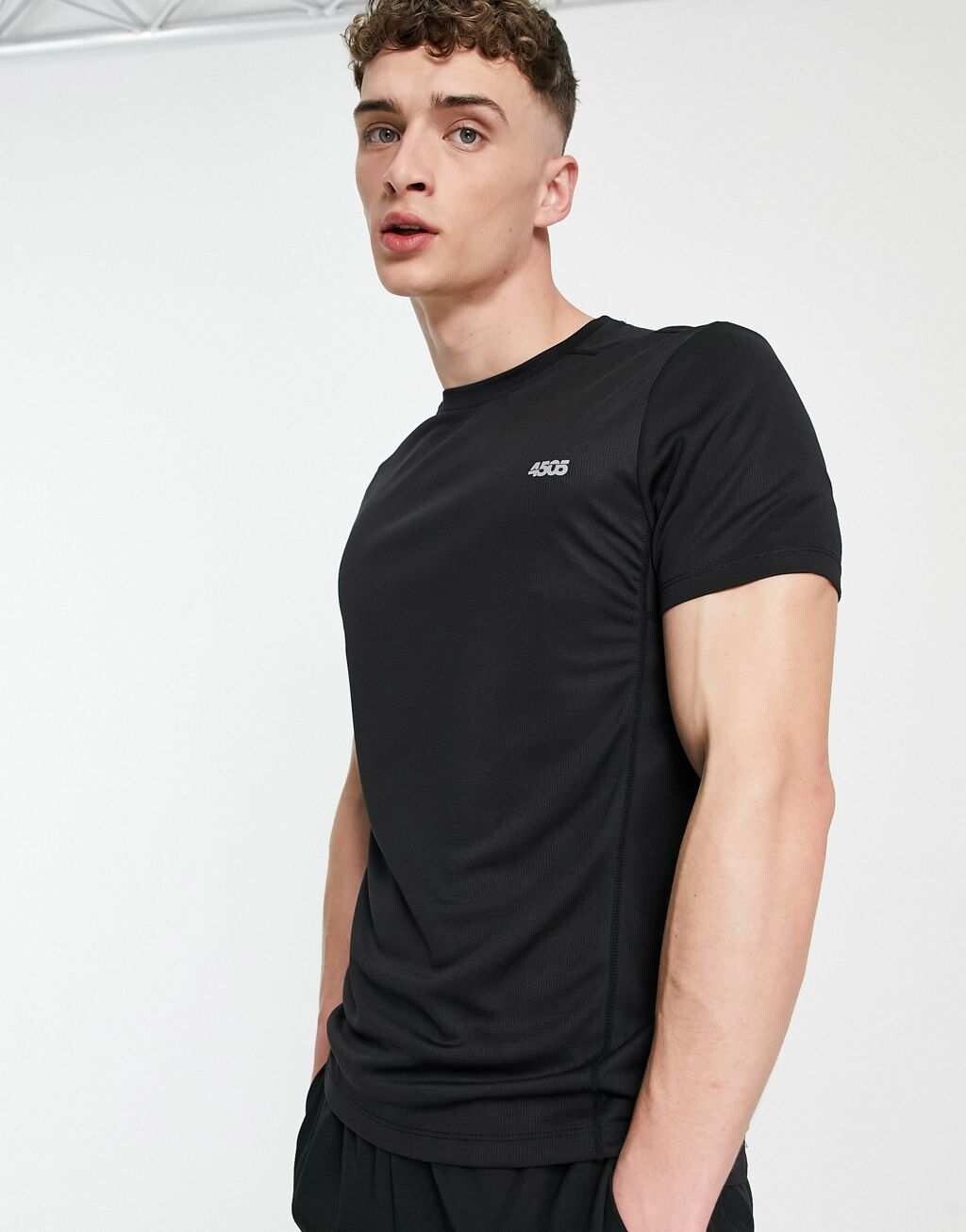 

Черная быстросохнущая спортивная футболка ASOS 4505 Icon