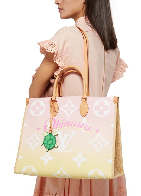 

Генеральный менеджер OnTheGo Louis Vuitton