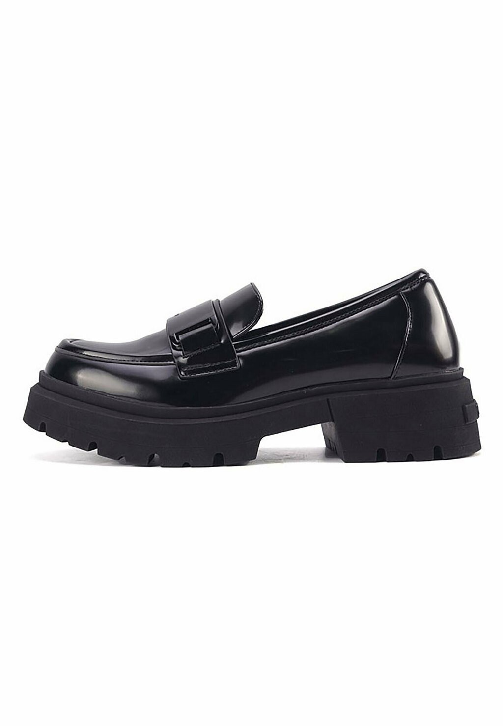 

Слипоны Trebo2 3Pr Nine West, черный