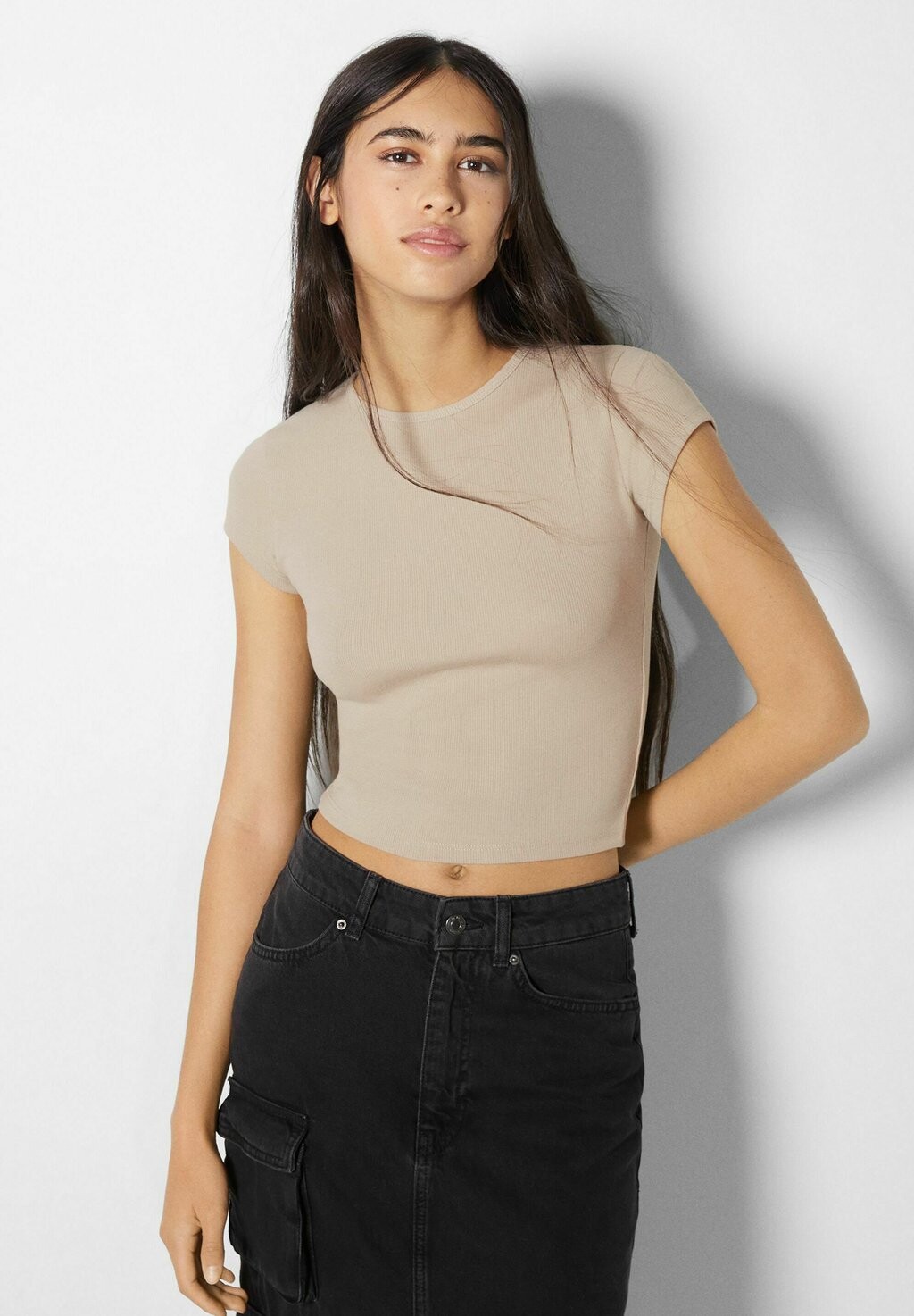 

Базовая футболка Bershka, Серый