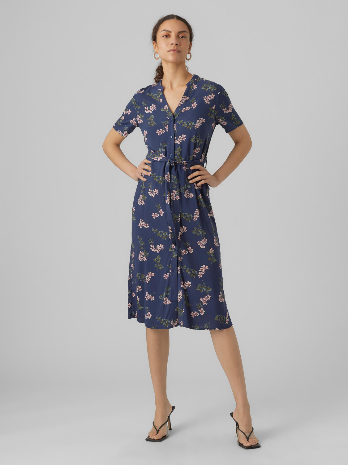 

Платье Vero Moda Midi Blusen Kurzarm Tunika Dress VMVICA, темно-синий
