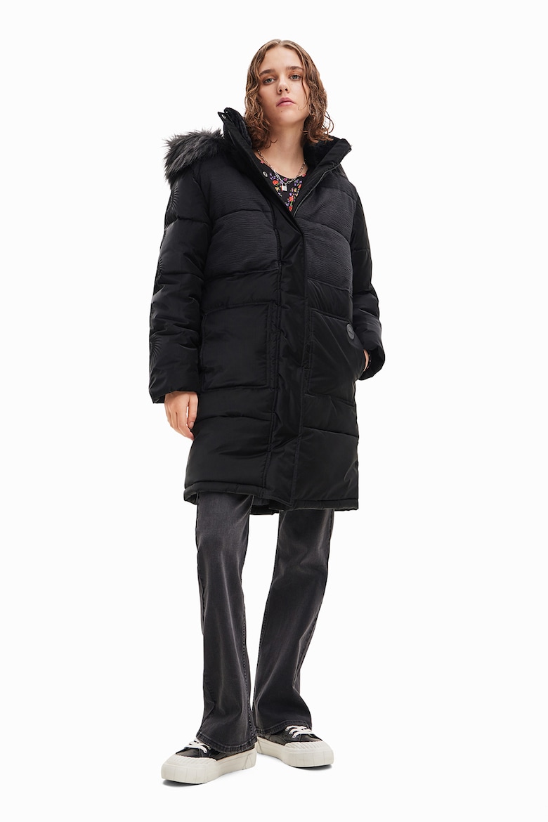 Стеганая зимняя куртка средней длины с капюшоном Desigual, черный