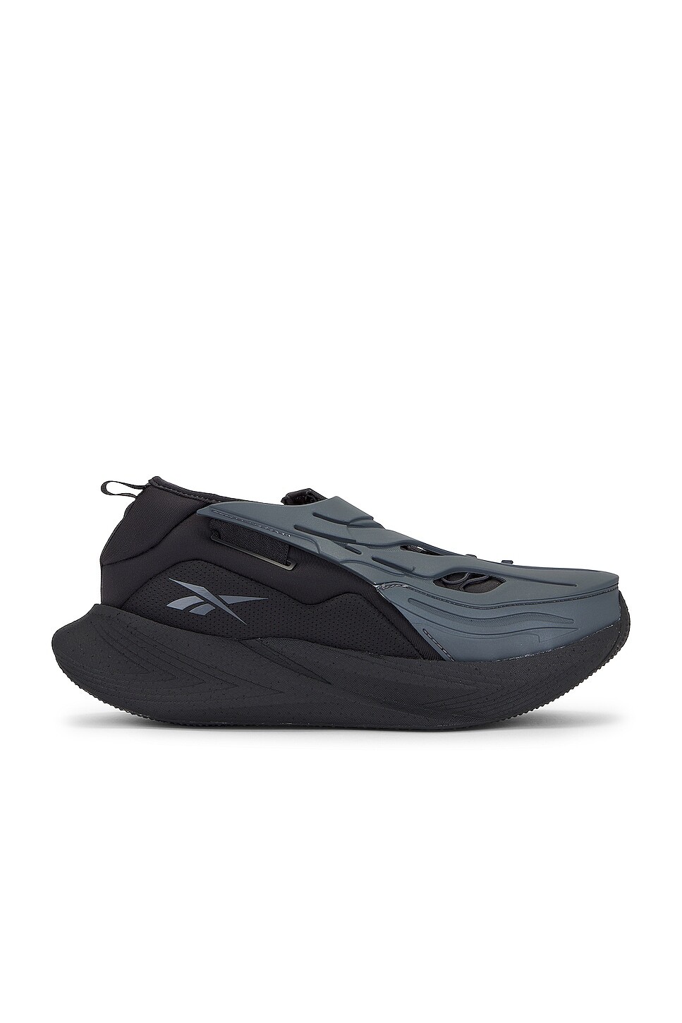 

Кроссовки Reebok X Ngg Floatride In Black & Silver, цвет Black & Silver