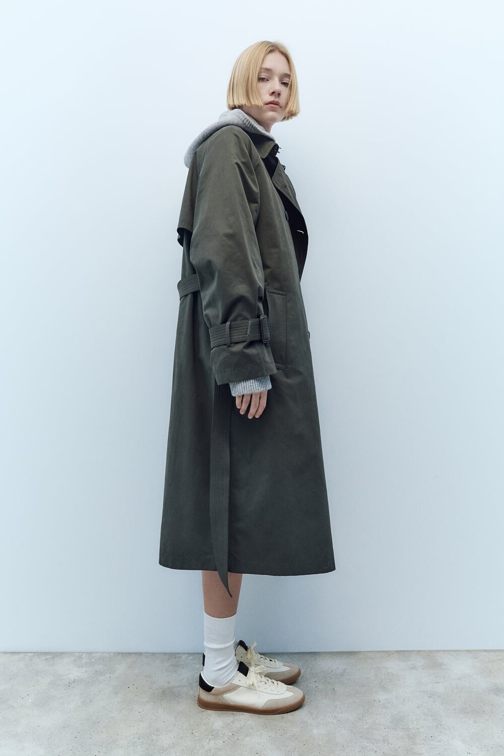 

Кроссовки из контрастной кожи ZARA, разноцветный