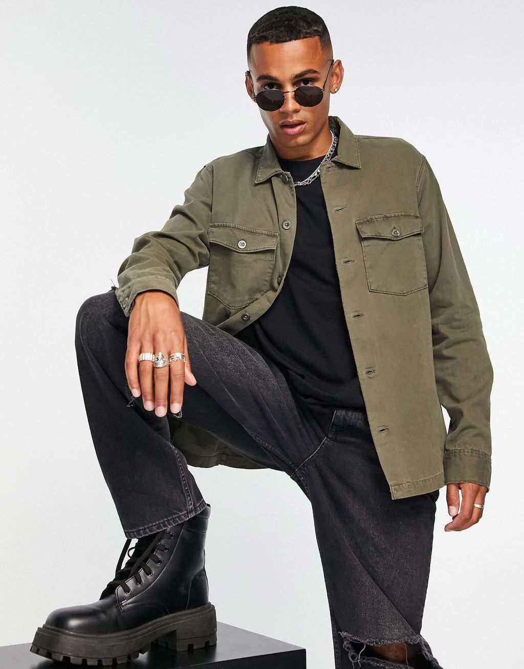 

Зеленая рубашка в стиле милитари AllSaints Spotter