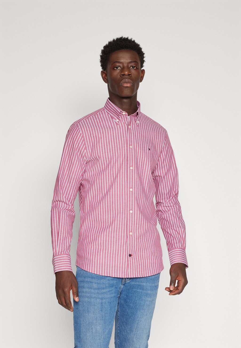 

Рубашка STRETCH SHIRT Tommy Hilfiger, цвет royal berry/white