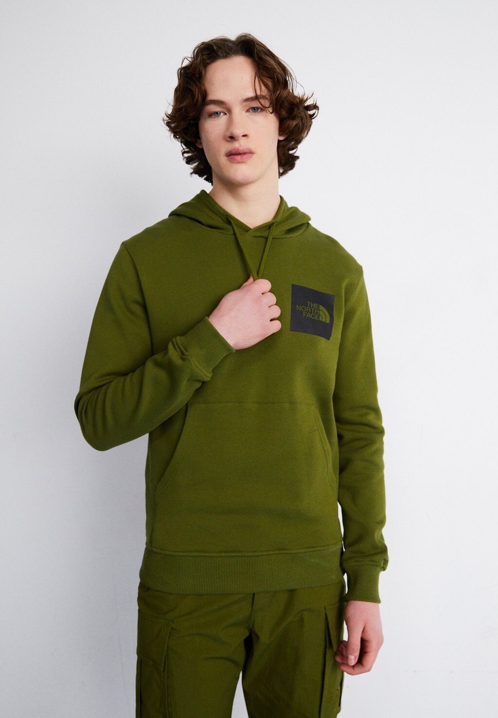 

Толстовка Fine Hoodie The North Face, цвет forest olive