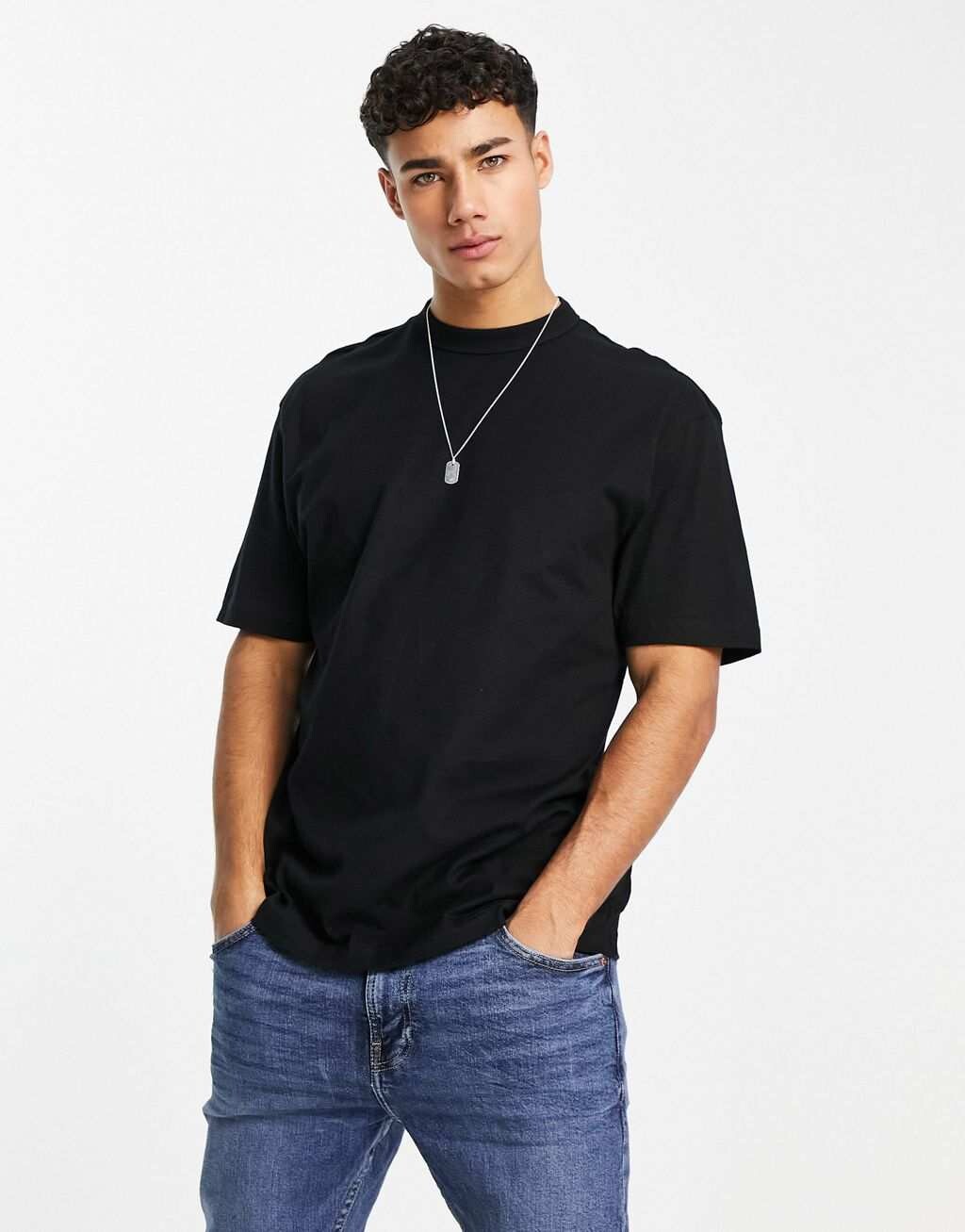 

Черная футболка классического кроя River Island, Черный