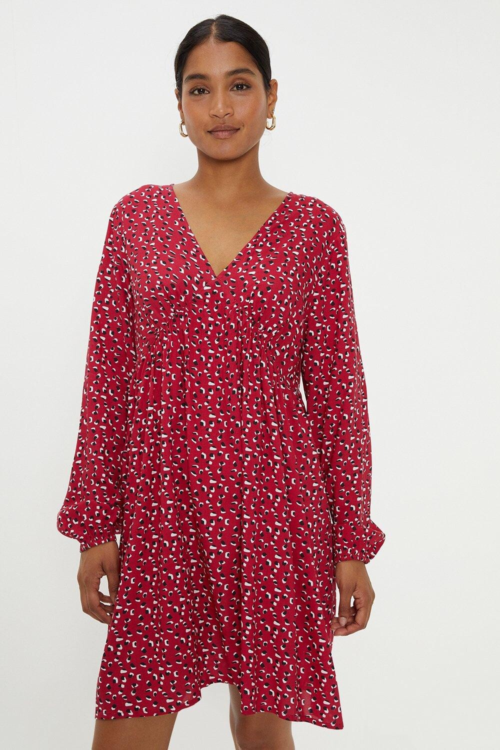 

Многоуровневое мини-платье Red Spot с V-образным вырезом Dorothy Perkins, красный
