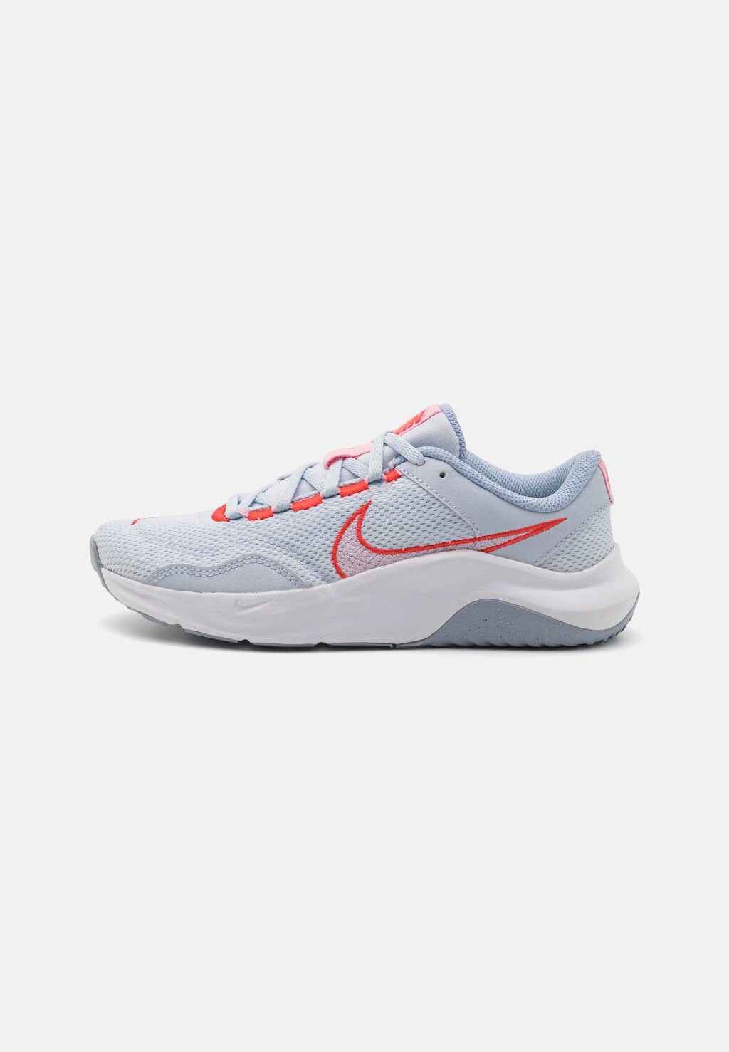 

Кроссовки Nike