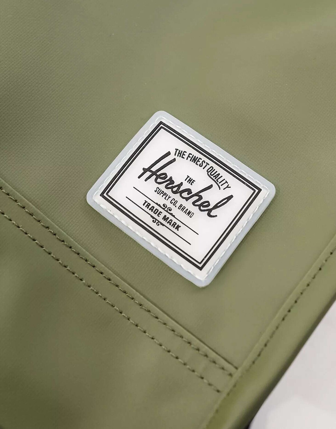 

Водонепроницаемый рюкзак Herschel Supply Co. city цвета плюща