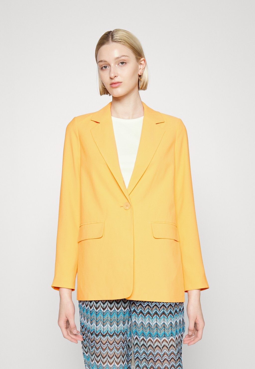 

Блейзер Vero Moda Carmen Ls, оранжевый