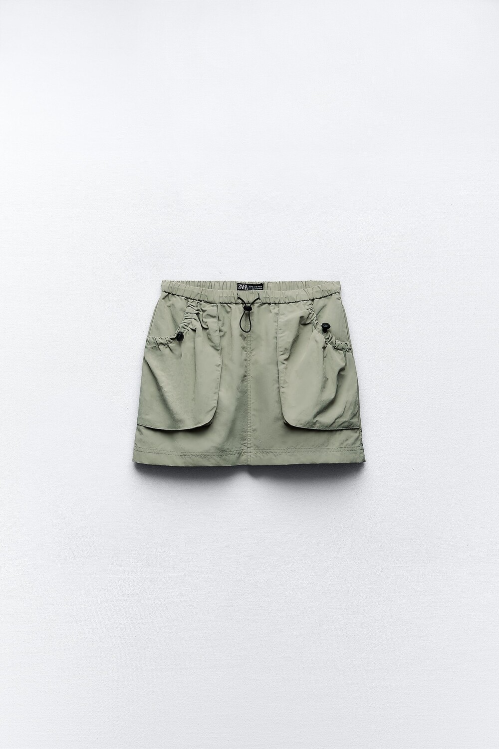 

Грузовой скорт Zara, серо-зеленый