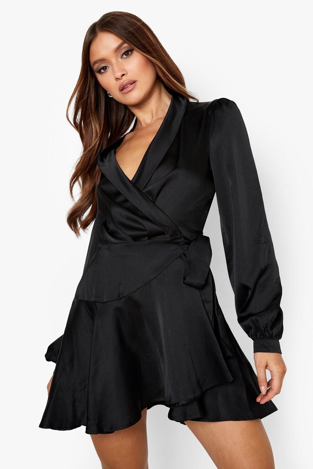 

Мини-платье из атласа с запахом Boohoo, черный