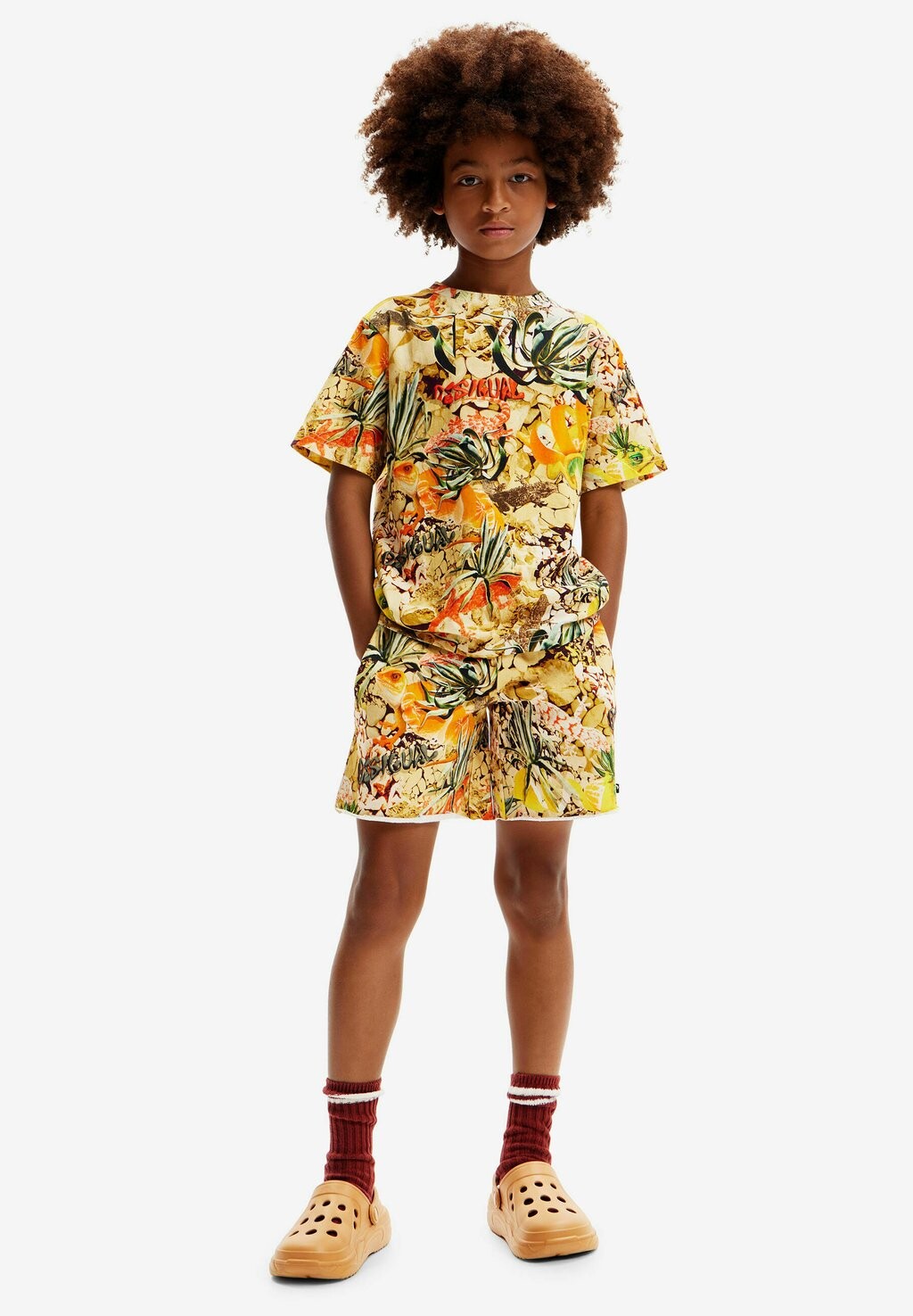 

Футболка с принтом COLLAGE Desigual, цвет beige