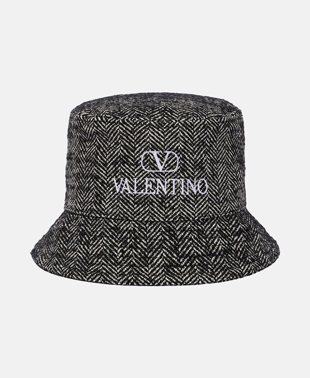 

Шерстяная шапка Valentino Garavani, черный
