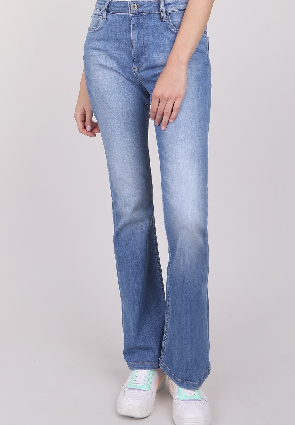 

Джинсы Bootcut Blue Fire