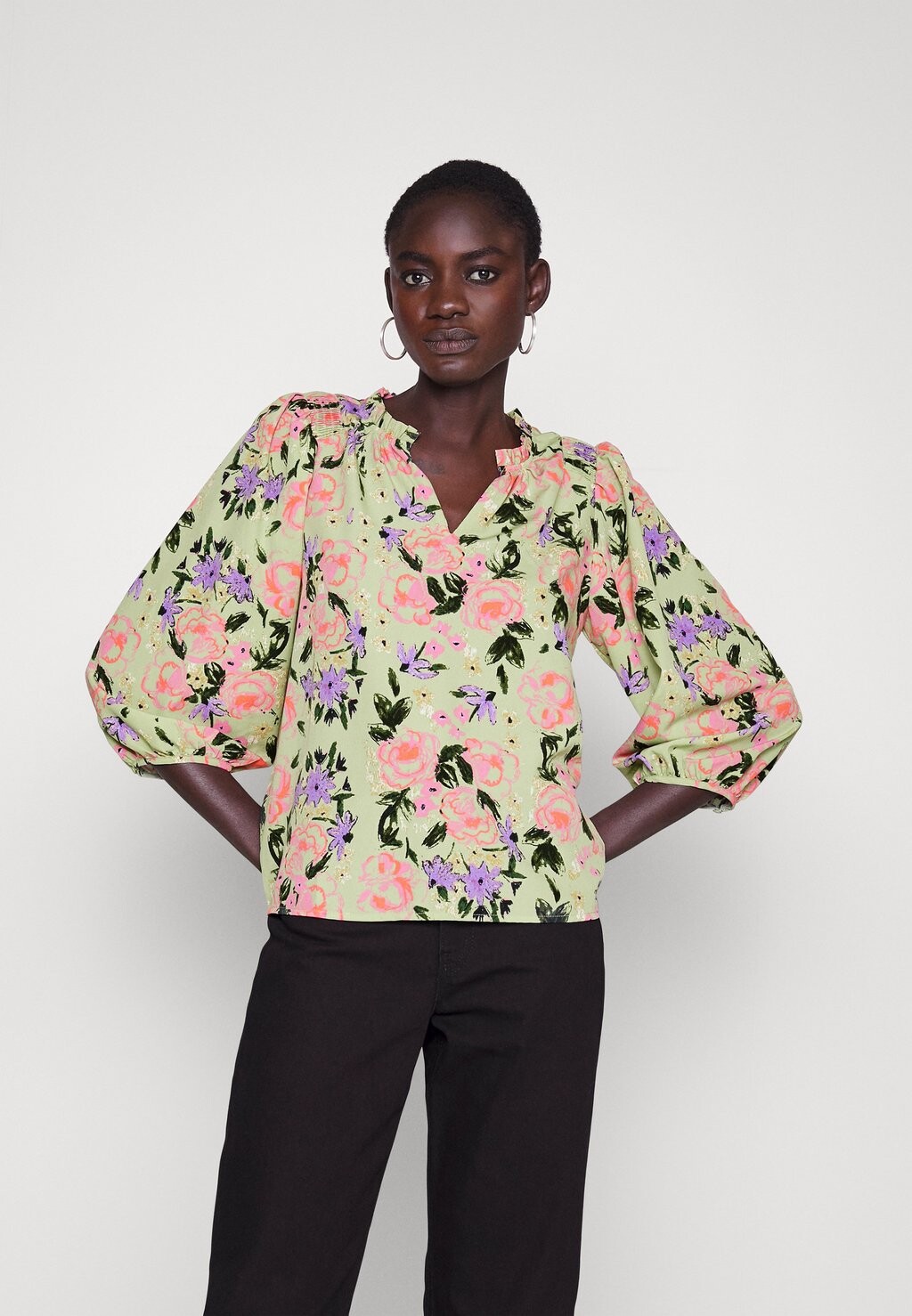 

Блузка Vero Moda