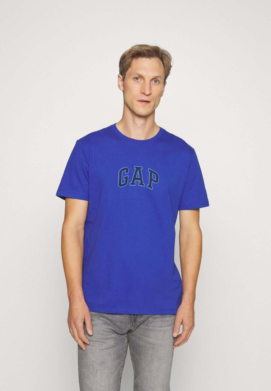 

Футболка с принтом GAP, Бейнбридж синий