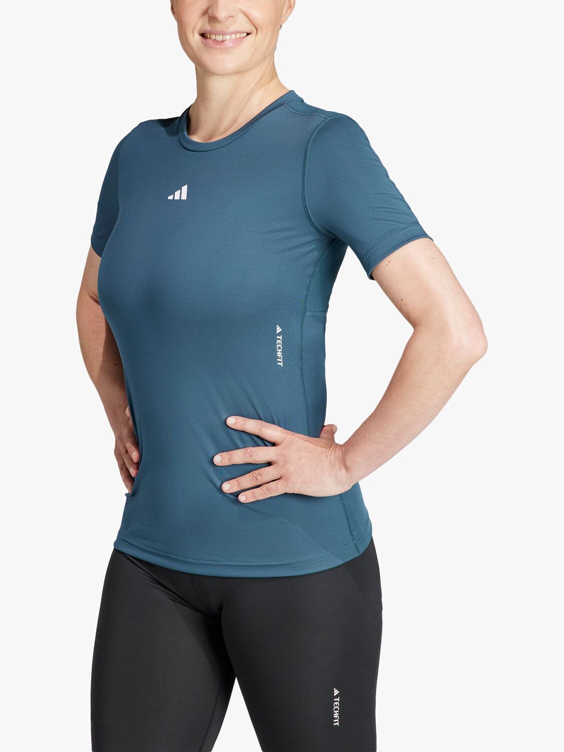

Тренировочный топ AEROREADY adidas, арктическая ночь/белый