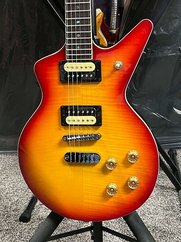 

Электрогитара Dean Cadillac 1980 Flame Maple - Trans Cherry Sunburst NEW
