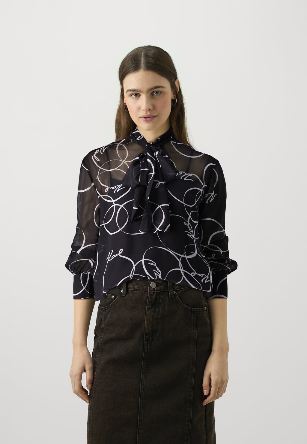 

Блуза PRINTED BOW BLOUSE KARL LAGERFELD, черный