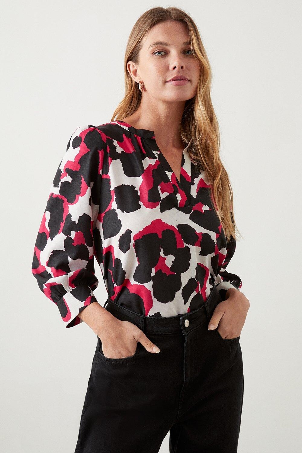 

Розовая рубашка с капюшоном с изображением животных Dorothy Perkins, мультиколор