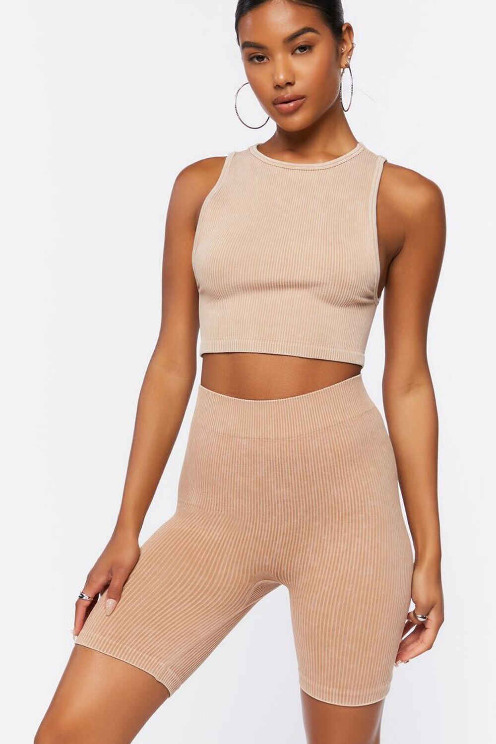 

Бесшовные байкерские шорты в рубчик Forever 21