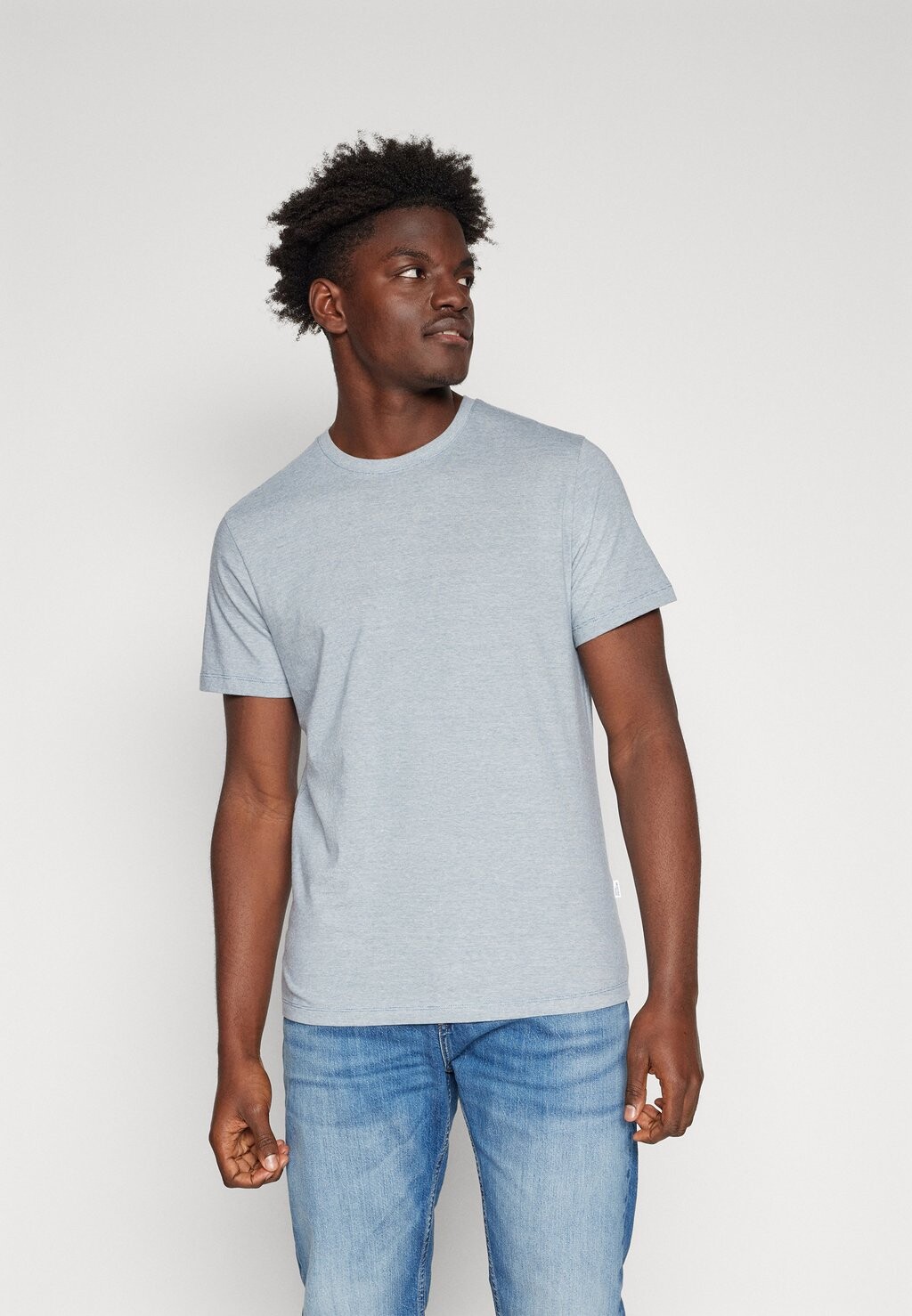 

Футболка базовая SLHASPEN O-NECK TEE NOOS Selected Homme, цвет bering sea stripes/egret