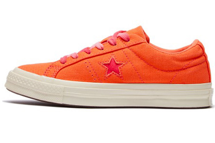 

Женские парусиновые туфли Converse one star оранжевые