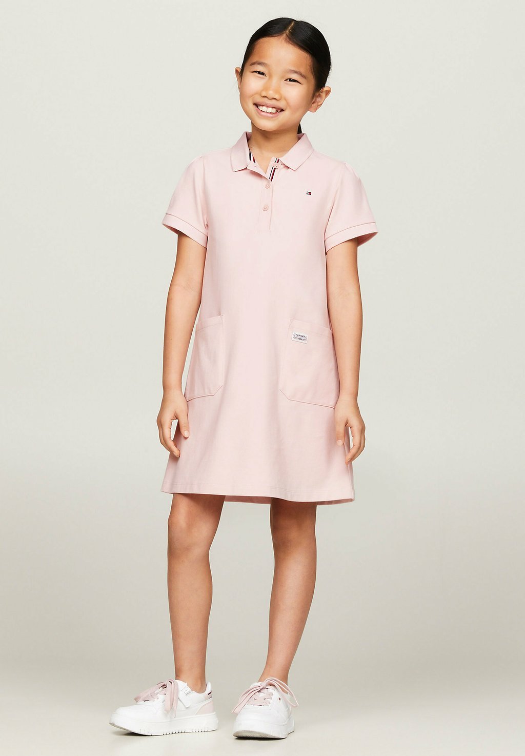 

Повседневное платье ARCHIVE TRACK LOGO SHORT SLEEVE POLO Tommy Hilfiger, цвет whimsy pink