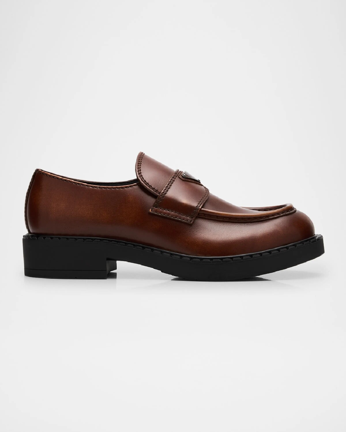 

Мужские кожаные лоферы Fume Prada, цвет Cognac
