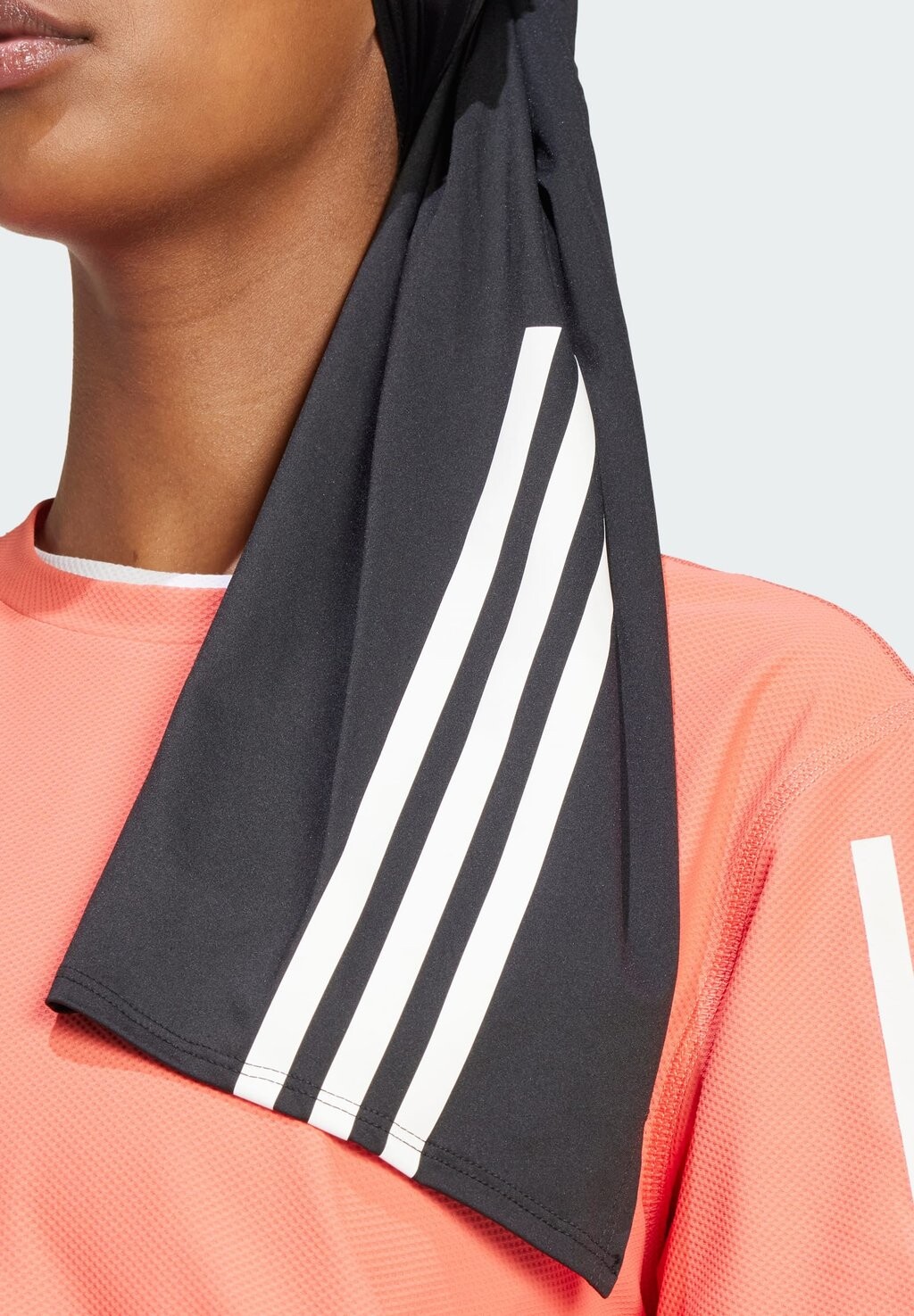 

Шапка OTR E 3S HIJAB adidas Performance, цвет black