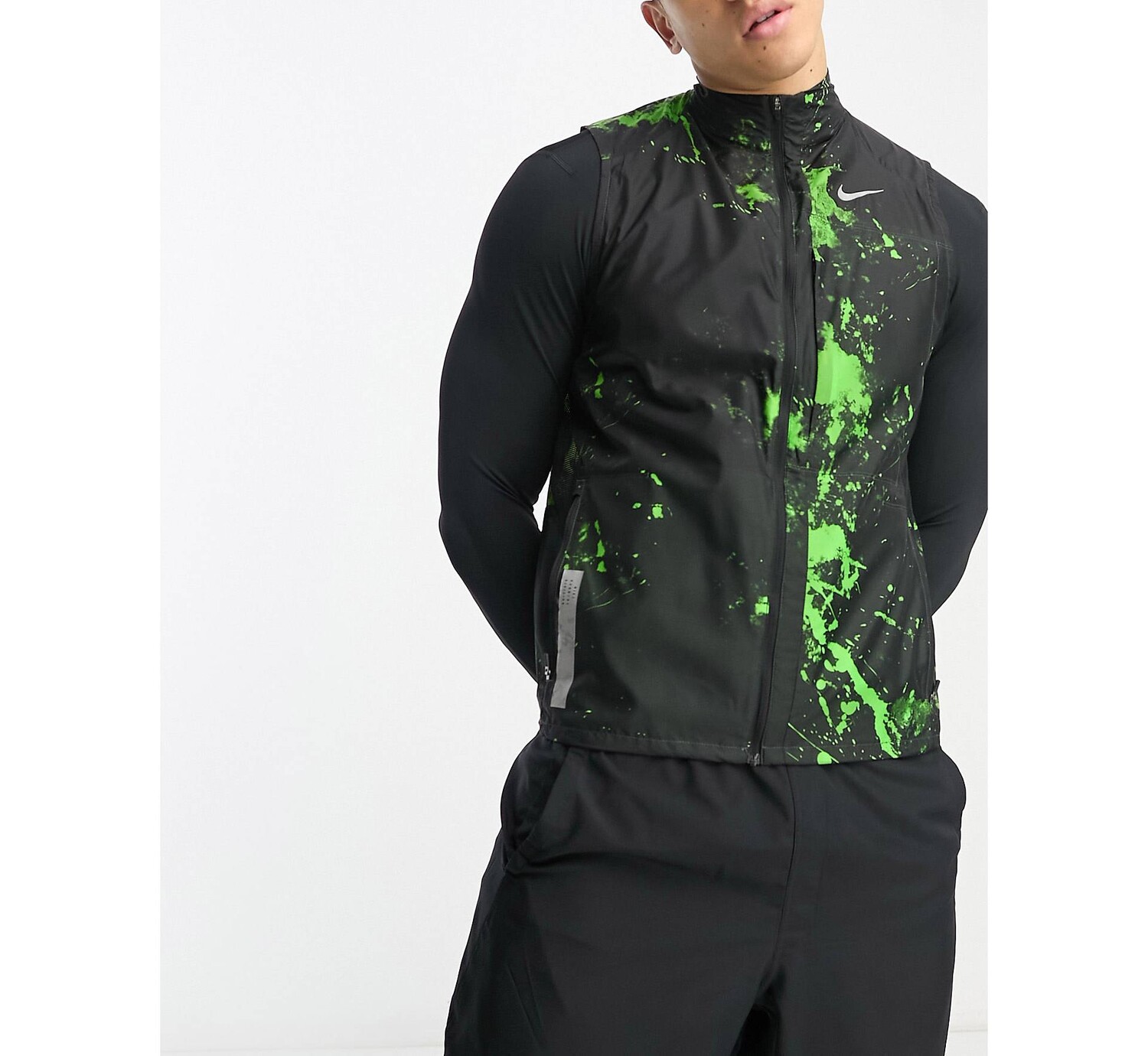 

Зеленый жилет Nike Running Run Division Repel