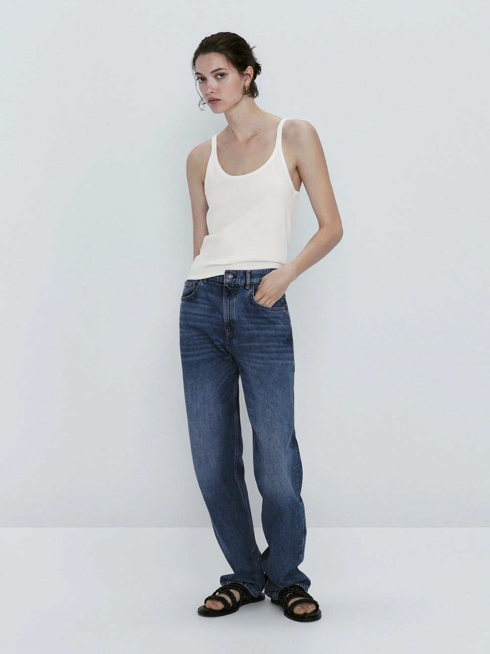 

Хлопковый топ на тонких лемках Massimo Dutti, белый