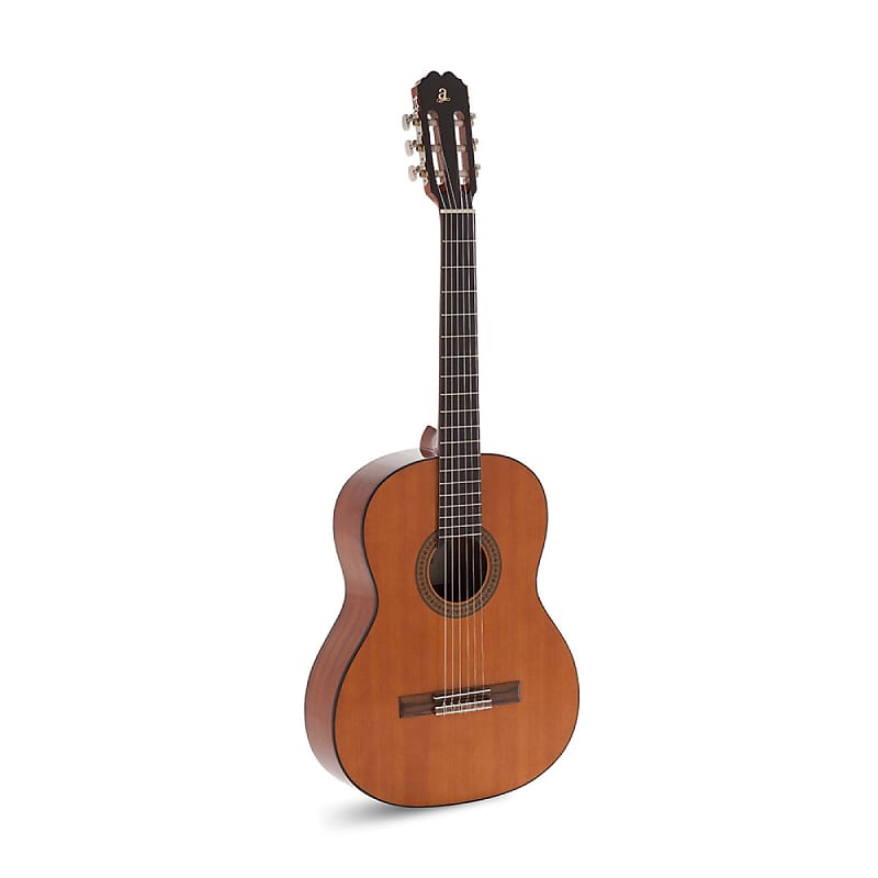 

Акустическая гитара Admira Student Series Rosario Classical Guitar with Oregon Pine Top