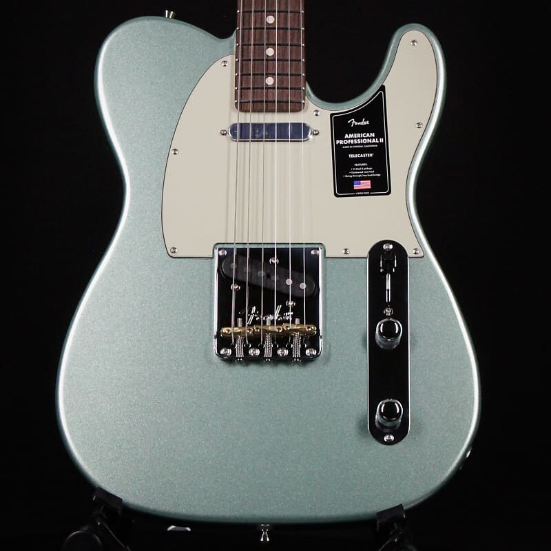 

Электрогитара Fender American Professional II Telecaster Mystic Surf Green Rosewood Fingerboard 2023