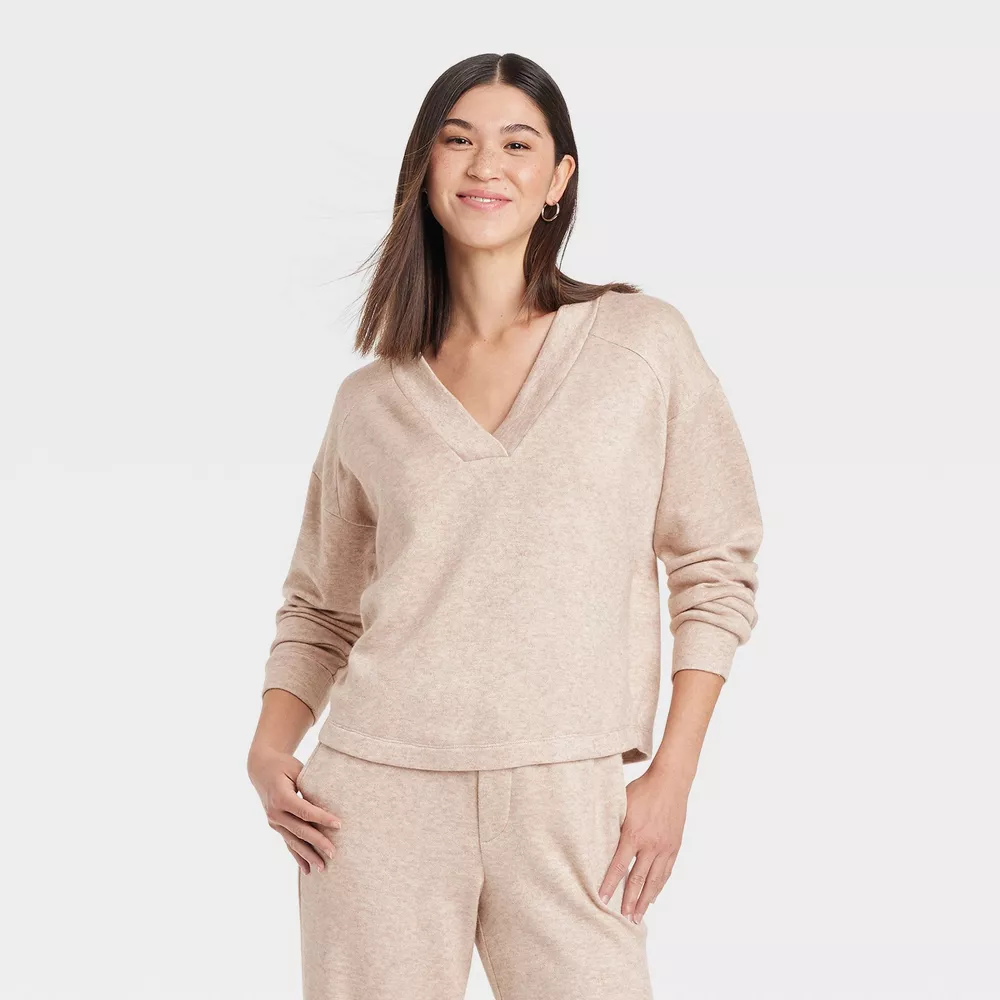 

Женская толстовка Leisure Studio Knit Universal Thread, цвет Oatmeal