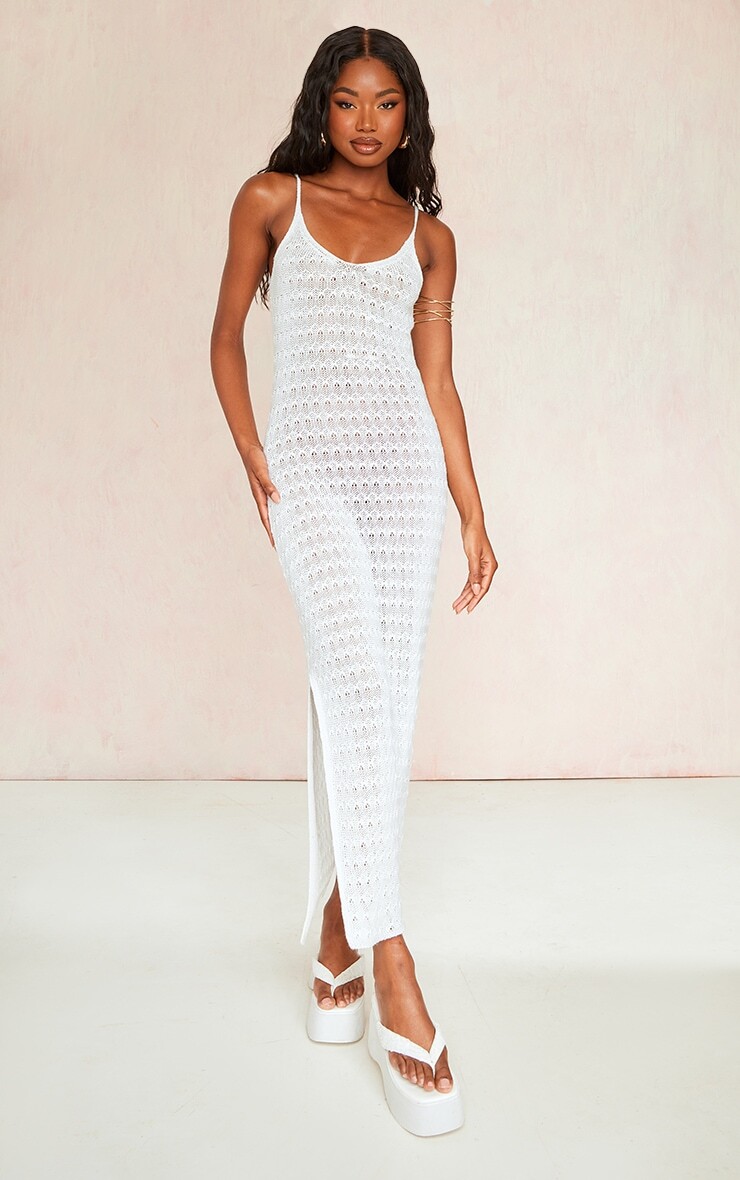 

PrettyLittleThing Белое вязаное платье макси с разрезом по бокам крючком, Белый