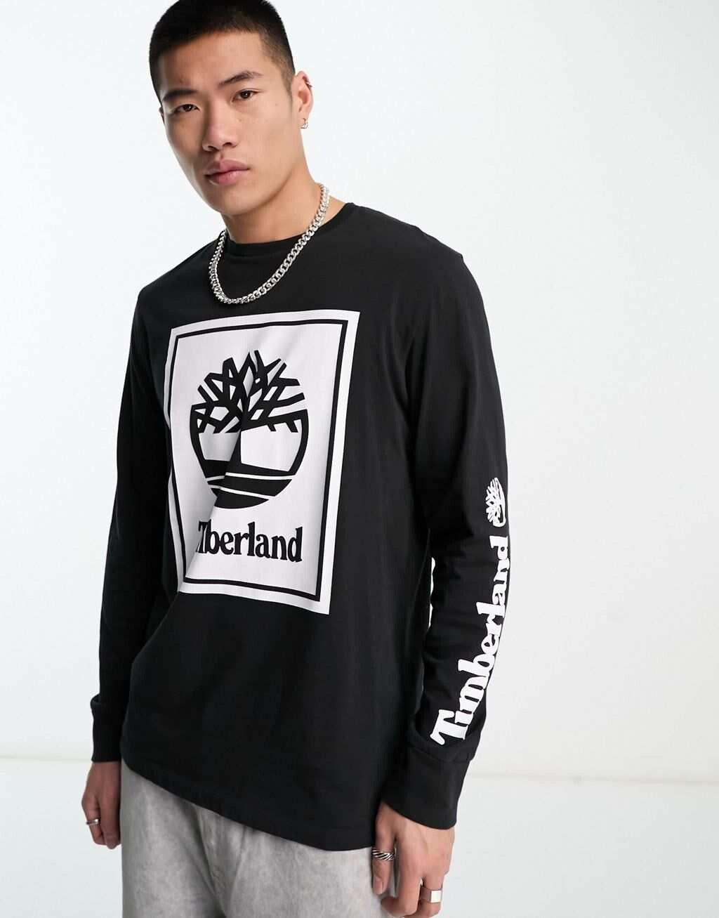 

Черная футболка с длинными рукавами и логотипом Timberland Front Stack Logo, Черный