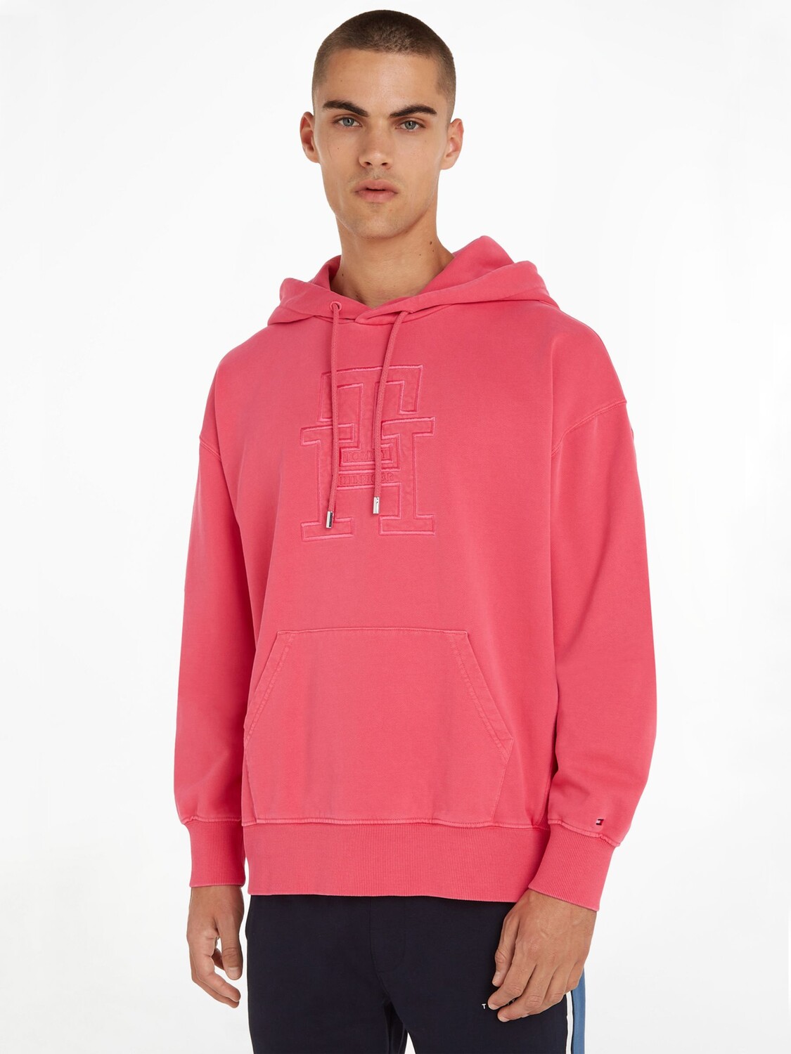 

Толстовка, окрашенная в одежде Tommy Hilfiger, розовый