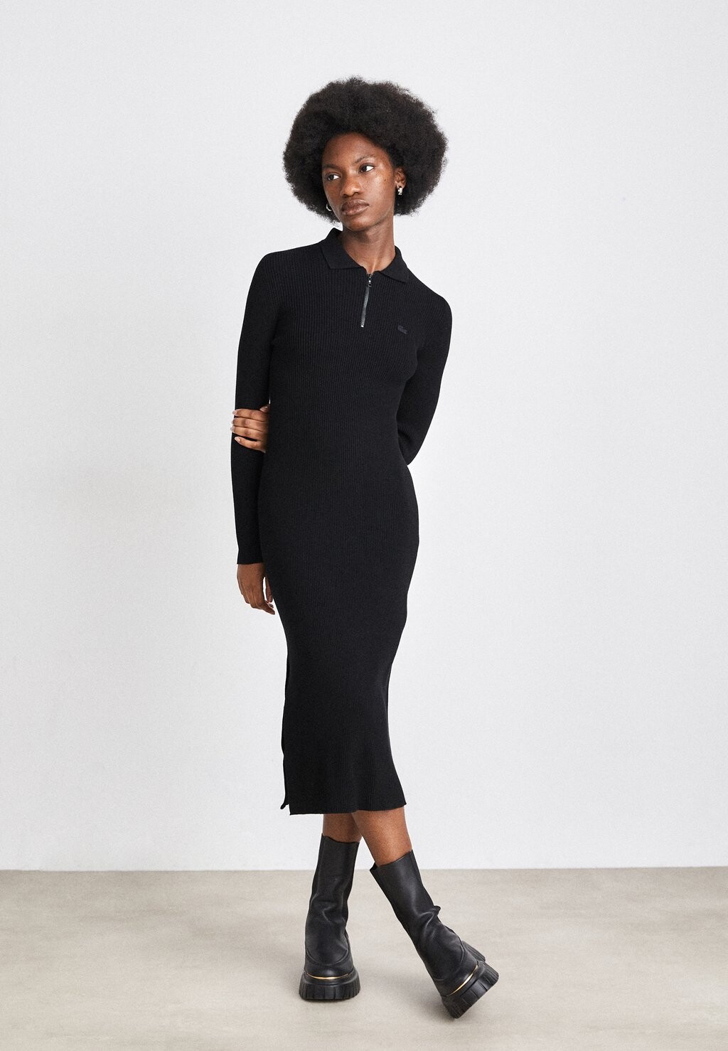 

Платье Lacoste, цвет black