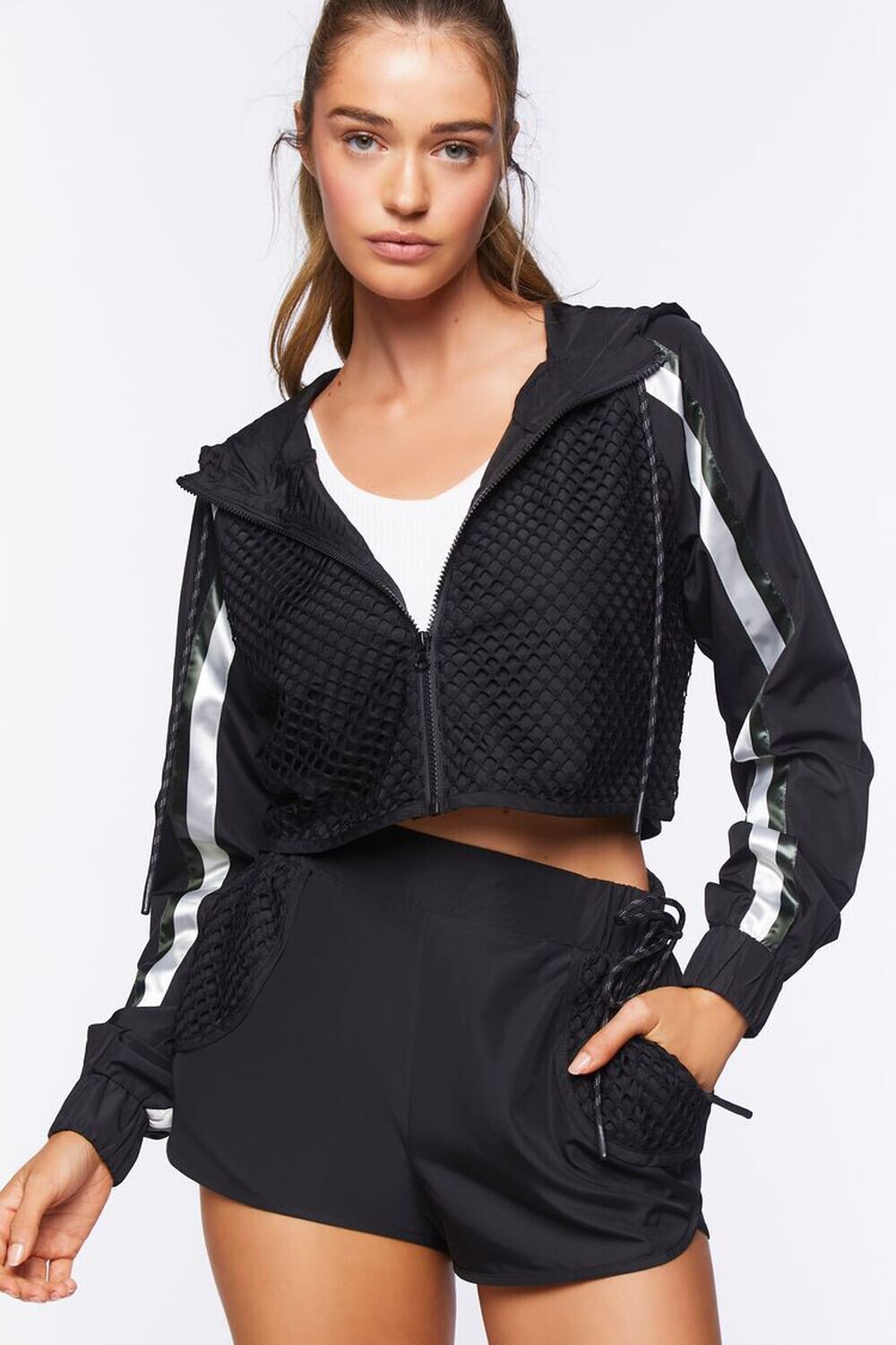 

Ветровка Active с сеткой Forever 21, черный