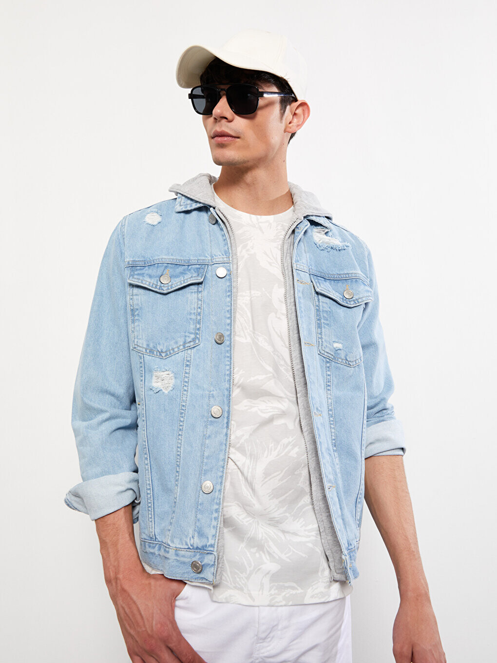 

Мужская джинсовая куртка стандартного кроя с капюшоном LCW Jeans, открытое индиго родео