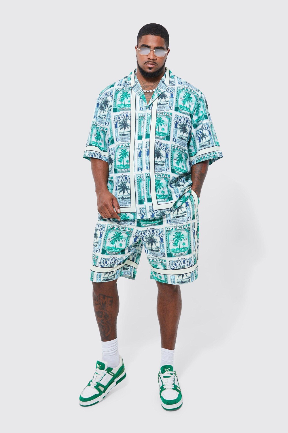 

Купальная рубашка и короткий комплект с короткими рукавами Boohoo, серый