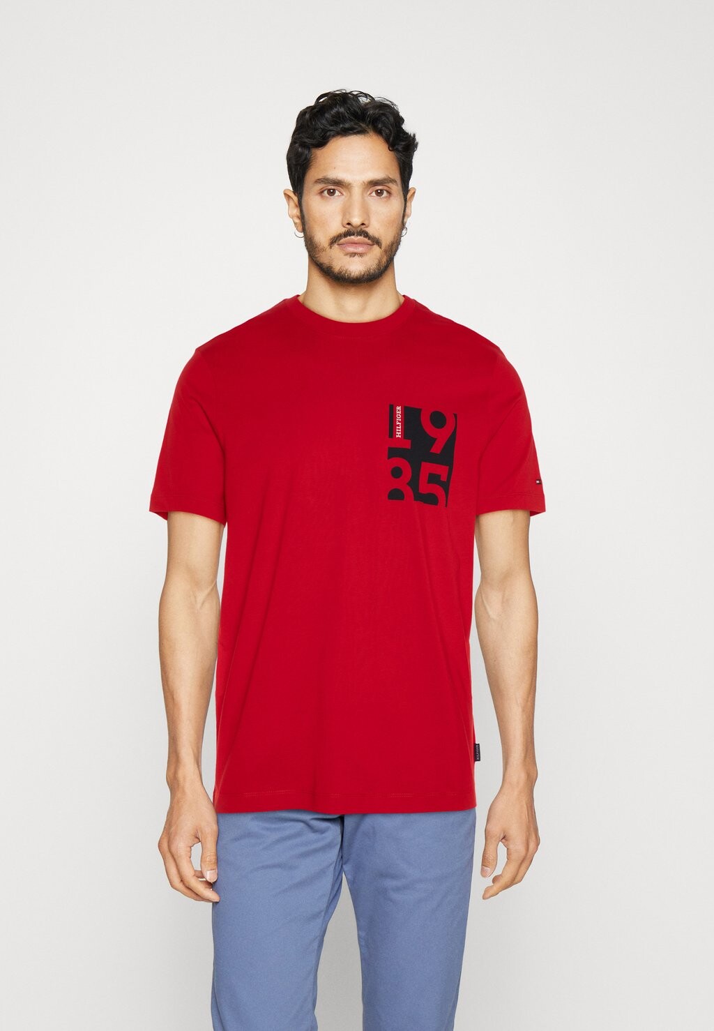 

Футболка с принтом Tommy Hilfiger, красный